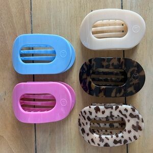 Lot of 5 Teleties Medium Flat Clips